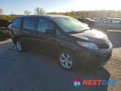 Czwarte zdjęcie samochodu z boku: 2020 TOYOTA SIENNA L VIN:5TDZZ3DC1LS055058 - miniatura