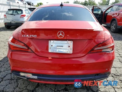 Zdjęcie 6 z 12 samochodu: 2018 MERCEDES-BENZ CLA 250 VIN:WDDSJ4EB5JN523063 - miniatura