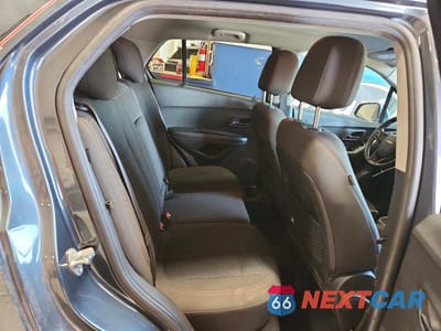 Zdjęcie 11 z 13 samochodu: 2021 CHEVROLET TRAX LS VIN:KL7CJKSB0MB336050 - miniatura