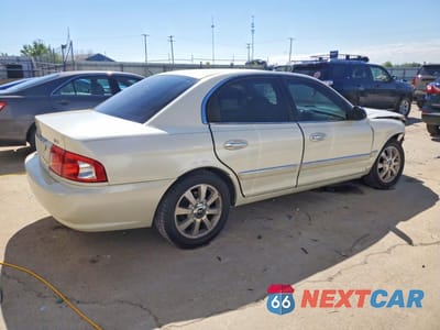 Trzecie zdjęcie samochodu z tyłu: 2004 KIA OPTIMA LX V6 VIN:KNAGD128645330064 - miniatura