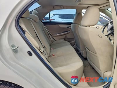 Zdjęcie 10 z 11 samochodu: 2013 TOYOTA COROLLA LE VIN:5YFBU4EE8DP113425 - miniatura