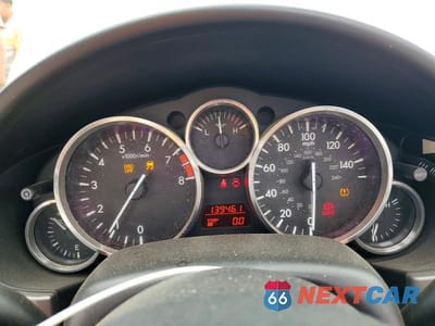 Zdjęcie 9 z 12 samochodu: 2011 MAZDA MX-5 MIATA VIN:JM1NC2PF8B0217074 - miniatura