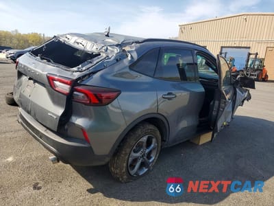 Trzecie zdjęcie samochodu z tyłu: 2025 FORD ESCAPE ST LINE SELECT VIN:1FMCU9NA2SUA87396 - miniatura