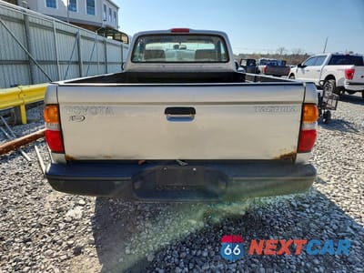 Zdjęcie 6 z 11 samochodu: 2003 TOYOTA TACOMA BASE VIN:5TEPM62N43Z168825 - miniatura