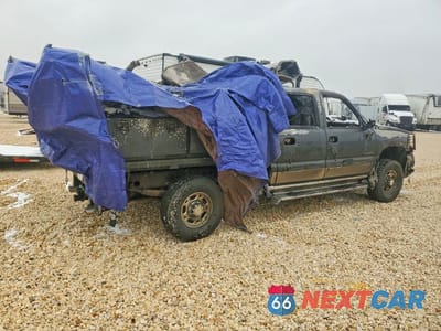 Trzecie zdjęcie samochodu z tyłu: 2003 CHEVROLET SILVERADO UTILITY / SERVICE TRUCK VIN:1GCHK23UX3F147077 - miniatura