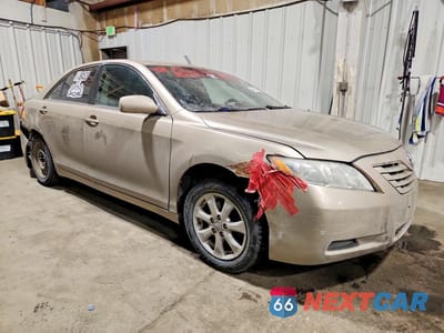 Czwarte zdjęcie samochodu z boku: 2009 TOYOTA CAMRY LE VIN:4T1BE46K69U292068 - miniatura