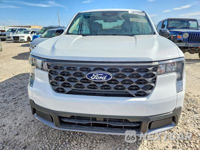 Piąte zdjęcie samochodu w środku: 2025 FORD MAVERICK XLT VIN:3FTTW8JA7SRB26070 - miniatura