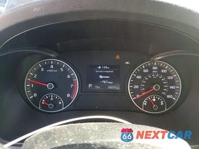 Zdjęcie 9 z 13 samochodu: 2019 KIA OPTIMA LX VIN:5XXGT4L32KG363100 - miniatura