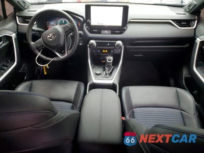 Zdjęcie 8 z 14 samochodu: 2025 TOYOTA RAV4 XSE VIN:JTME6RFV7SJ071026 - miniatura