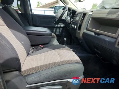 Piąte zdjęcie samochodu w środku: 2012 DODGE RAM 3500 ST VIN:3C63DRGL6CG294324 - miniatura