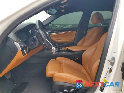 Zdjęcie 7 z 13 samochodu: 2022 BMW 530 I VIN:WBA53BH00NWX41747 - miniatura