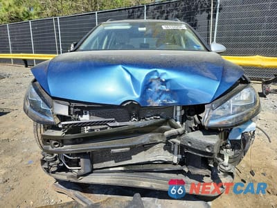 Piąte zdjęcie samochodu w środku: 2018 VOLKSWAGEN GOLF ALLTRACK S VIN:3VWH17AU6JM768832 - miniatura
