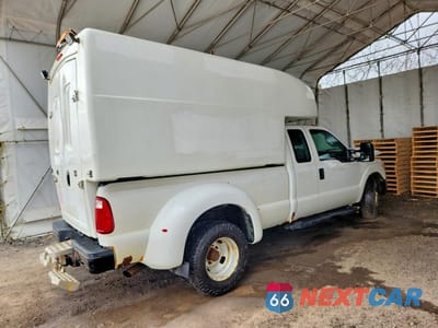 Trzecie zdjęcie samochodu z tyłu: 2012 FORD F350 SUPER DUTY VIN:1FT8X3C60CEB34885 - miniatura