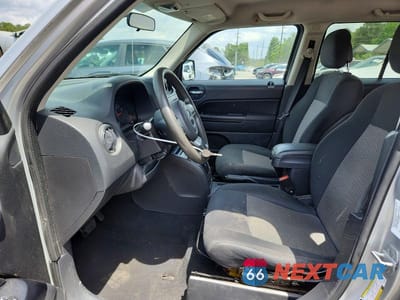 Zdjęcie 7 z 12 samochodu: 2012 JEEP PATRIOT SPORT VIN:1C4NJPBA1CD636294 - miniatura