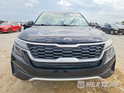 Piąte zdjęcie samochodu w środku: 2021 KIA SELTOS LX VIN:KNDEPCAA3M7158078 - miniatura