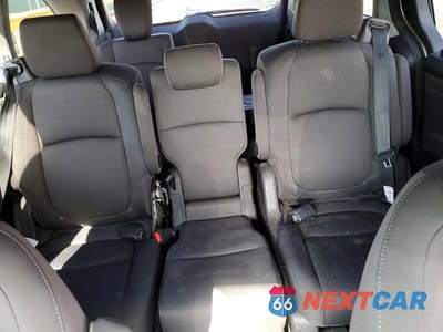 Zdjęcie 10 z 13 samochodu: 2021 HONDA ODYSSEY EX VIN:5FNRL6H55MB006577 - miniatura