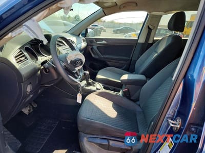 Zdjęcie 7 z 13 samochodu: 2018 VOLKSWAGEN TIGUAN S VIN:3VV0B7AX8JM018454 - miniatura