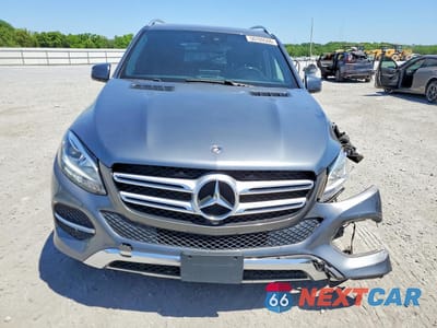 Piąte zdjęcie samochodu w środku: 2018 MERCEDES-BENZ GLE 350 4MATIC VIN:4JGDA5HB1JB045595 - miniatura