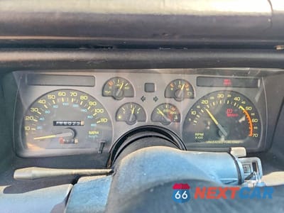 Zdjęcie 9 z 11 samochodu: 1991 CHEVROLET CAMARO RS VIN:1G1FP23E9ML112771 - miniatura