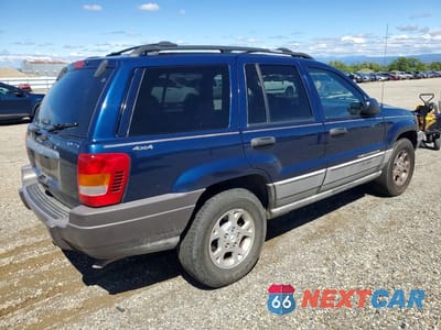 Trzecie zdjęcie samochodu z tyłu: 2000 JEEP GRAND CHEROKEE LAREDO VIN:1J4GW48S0YC187528 - miniatura