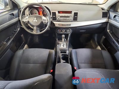 Zdjęcie 8 z 13 samochodu: 2009 MITSUBISHI LANCER ES 4DR VIN:JA3AU26U39U608808 - miniatura