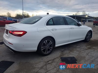 Trzecie zdjęcie samochodu z tyłu: 2023 MERCEDES-BENZ E 350 4MATIC VIN:W1KZF8EBXPB124408 - miniatura