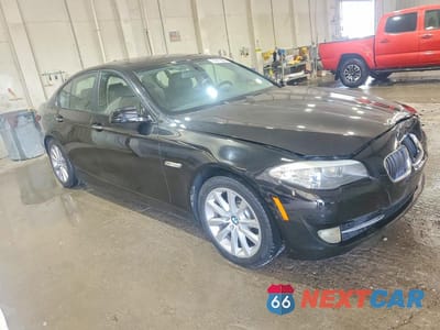 Czwarte zdjęcie samochodu z boku: 2011 BMW 528 I VIN:WBAFR1C56BDV81512 - miniatura