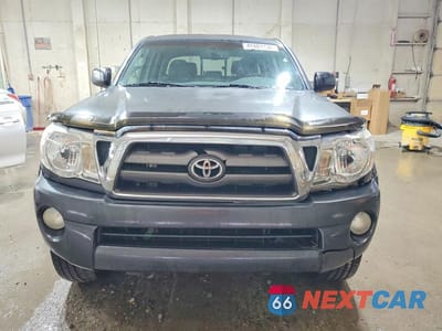 Piąte zdjęcie samochodu w środku: 2009 TOYOTA TACOMA DOUBLE CAB PRERUNNER VIN:3TMJU62N79M076751 - miniatura