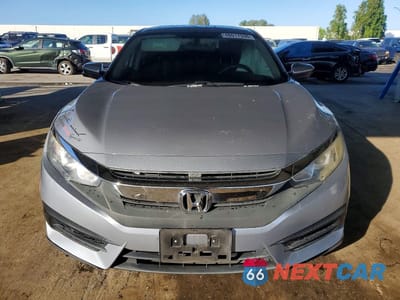 Piąte zdjęcie samochodu w środku: 2017 HONDA CIVIC EX VIN:2HGFC2F7XHH555886 - miniatura