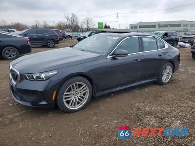 2024 BMW 530 XI WBA53FJ04RCS47691 - główne zdjęcie licytacji z USA - miniatura