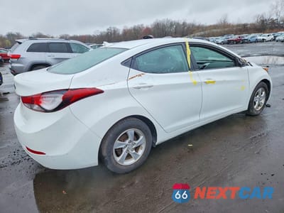 Trzecie zdjęcie samochodu z tyłu: 2014 HYUNDAI ELANTRA SE VIN:5NPDH4AE7EH506818 - miniatura