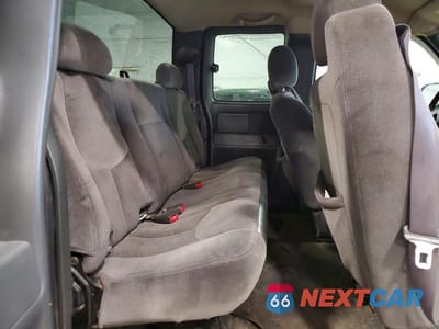 Zdjęcie 10 z 12 samochodu: 2005 GMC NEW SIERRA K1500 VIN:1GTEK19V35E333355 - miniatura