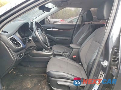 Zdjęcie 7 z 13 samochodu: 2021 KIA SELTOS S VIN:KNDEUCAA8M7163737 - miniatura