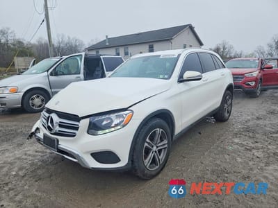 2017 MERCEDES-BENZ GLC 300 4MATIC WDC0G4KB6HF129140 - główne zdjęcie licytacji z USA - miniatura