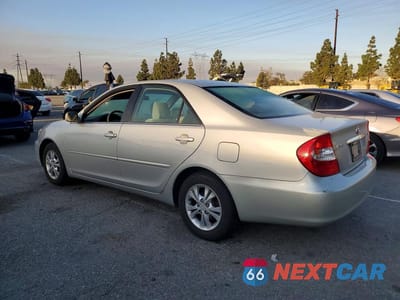 Drugie zdjęcie samochodu z przodu: 2004 TOYOTA CAMRY LE V6 VIN:4T1BF32K54U079683 - miniatura