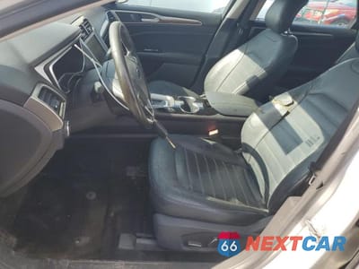 Zdjęcie 7 z 12 samochodu: 2014 FORD FUSION SE VIN:1FA6P0HD2E5390130 - miniatura