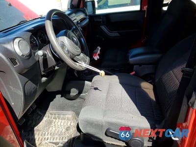 Zdjęcie 7 z 11 samochodu: 2011 JEEP WRANGLER SPORT VIN:1J4AA2D14BL627604 - miniatura