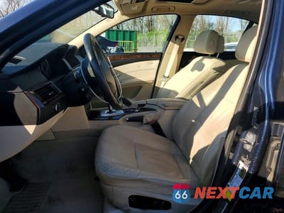Zdjęcie 7 z 12 samochodu: 2010 BMW 528 I VIN:WBANU5C59AC364249 - miniatura