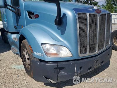Zdjęcie 9 z 10 samochodu: 2021 PETERBILT 579 SEMI TRUCK VIN:1XPBD49X0MD746823 - miniatura