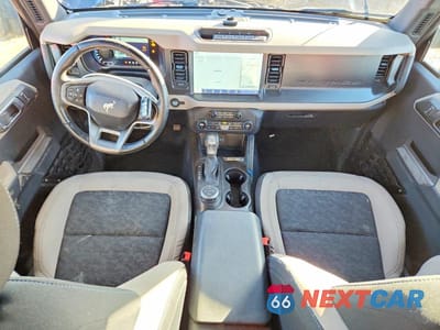 Zdjęcie 8 z 13 samochodu: 2021 FORD BRONCO BASE VIN:1FMEE5DP7MLA80974 - miniatura