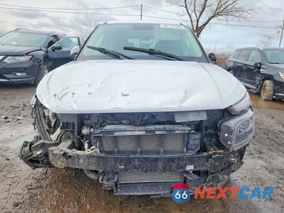 Piąte zdjęcie samochodu w środku: 2022 HYUNDAI VENUE SE VIN:KMHRB8A34NU193998 - miniatura