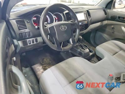 Zdjęcie 8 z 12 samochodu: 2014 TOYOTA TACOMA BASE VIN:5TFNX4CN8EX038767 - miniatura
