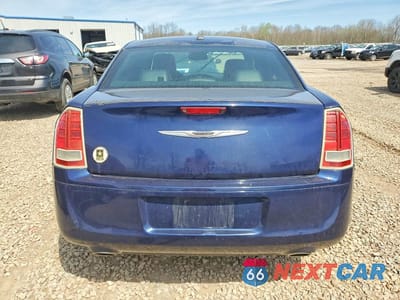 Zdjęcie 6 z 12 samochodu: 2014 CHRYSLER 300 S VIN:2C3CCABG8EH125145 - miniatura