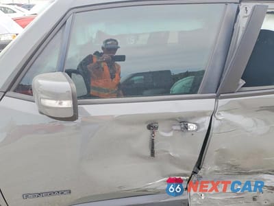 Zdjęcie 7 z 12 samochodu: 2020 JEEP RENEGADE LATITUDE VIN:ZACNJABB2LPL23288 - miniatura