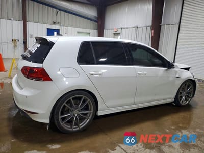 Trzecie zdjęcie samochodu z tyłu: 2017 VOLKSWAGEN GOLF R VIN:WVWWF7AU2HW116778 - miniatura