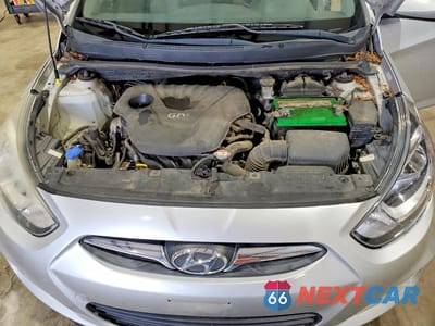Zdjęcie 11 z 13 samochodu: 2012 HYUNDAI ACCENT GLS VIN:KMHCU4AE9CU235010 - miniatura