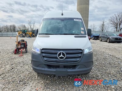 Piąte zdjęcie samochodu w środku: 2021 MERCEDES BENZ SPRINTER 2500 DELIVERY VAN VIN:W1Y4DCHY8MT047102 - miniatura