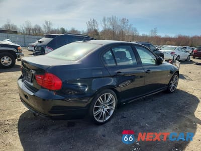 Trzecie zdjęcie samochodu z tyłu: 2011 BMW 335 XI VIN:WBAPL5C55BA920484 - miniatura