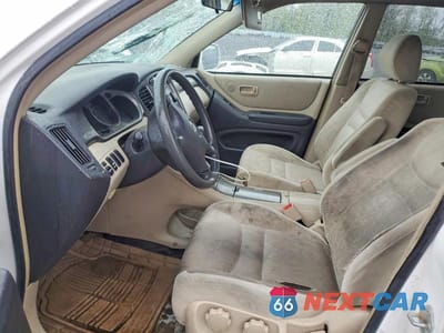 Zdjęcie 7 z 13 samochodu: 2002 TOYOTA HIGHLANDER BASE VIN:JTEGD21A620039244 - miniatura