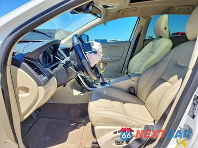 Zdjęcie 7 z 13 samochodu: 2015 VOLVO XC60 T6 PREMIER+ VIN:YV4902RCXF2596082 - miniatura